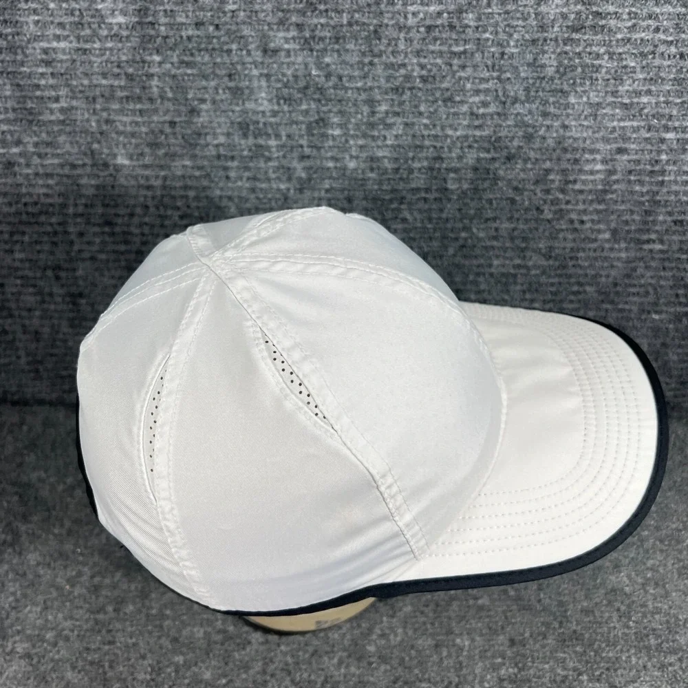 Nike Featherlight Hat Cap Womens White Adjustable Strap‎ Back Running Dri Fit